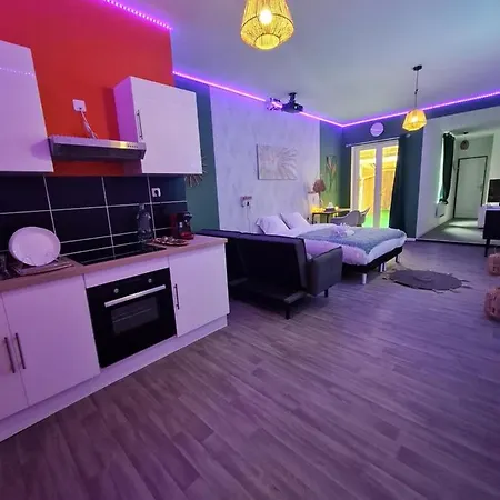 Ng Prestige - Lille I Roubaix Centre - 121 - Balneo - Kitchenette - Terrasse - Wifi - Netflix Apartment Exterior photo