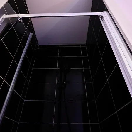 Ng Prestige - Lille I Roubaix Centre - 121 - Balneo - Kitchenette - Terrasse - Wifi - Netflix Apartment Exterior photo