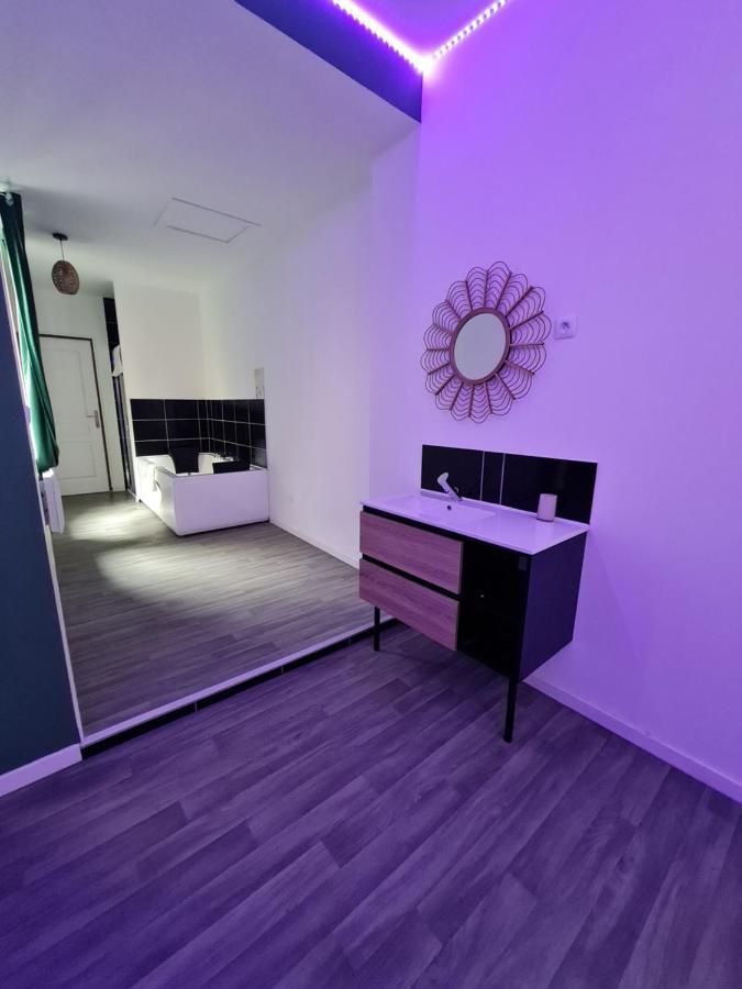 Ng Prestige - Lille I Centre - 121 - Balneo - Kitchenette - Terrasse - Wifi - Netflix