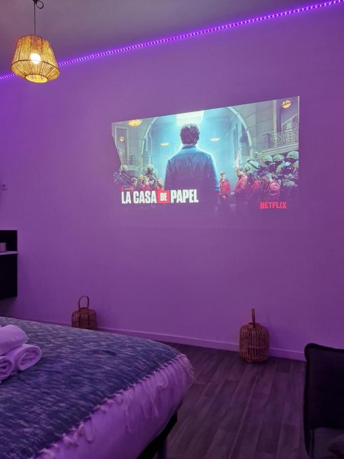 Ng Prestige - Lille I Centre - 121 - Balneo - Kitchenette - Terrasse - Wifi - Netflix